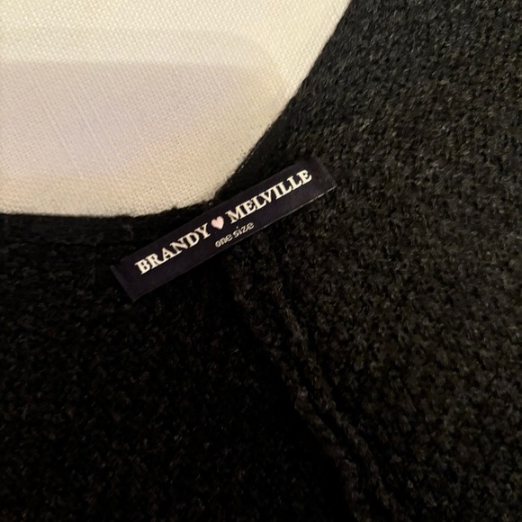 Brandy Melville Cardigan 🩶 - Picture 2 of 4